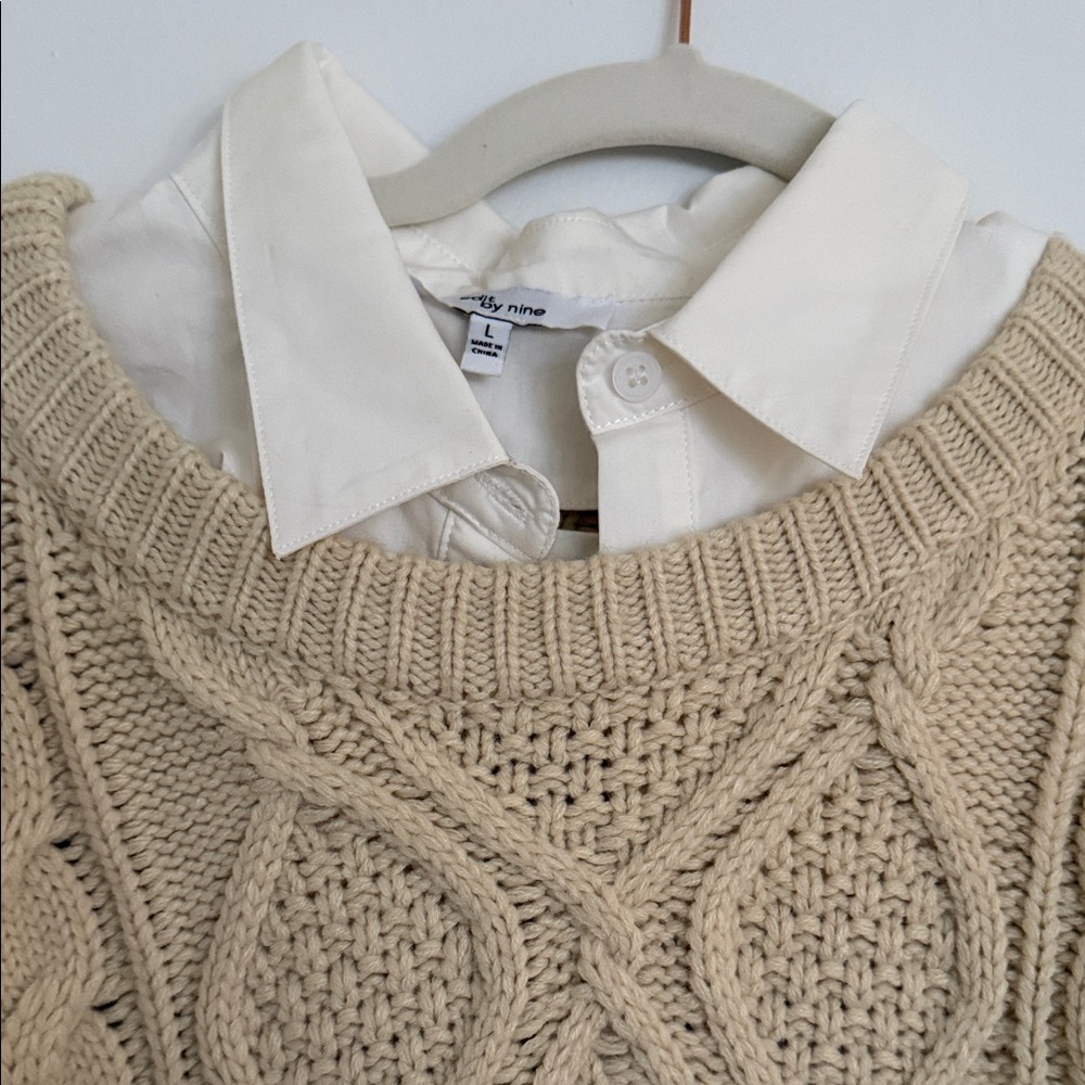 Elegant Cable Knit Cropped Sweater - Beige - Picture 4 of 4